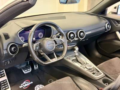 Audi TT Roadster 2.0 TFSI quattro S tronic line Bianco usata Rimini