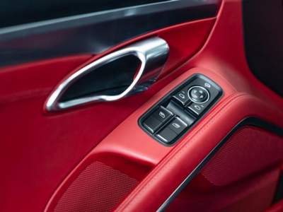 Porsche 718 718 Cayman 2.0 Nero usata Vicenza
