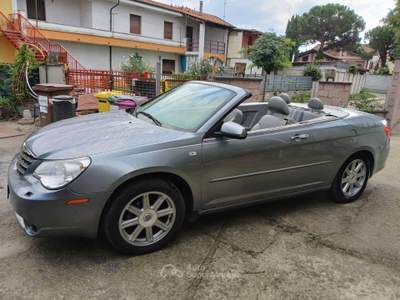 Chrysler Sebring PERFETTAMENTE FUNZIONANTE Grigio usata Suardi