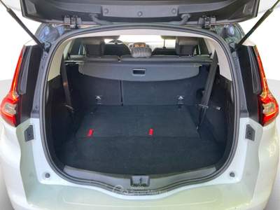 Renault Grand Kangoo Grand scenic 1.7 blue dci business 120cv edc 7 posti Bianco usata Modena