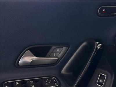 Mercedes-Benz Classe A Automatic Sport Blu/Azzurro usata Pomezia