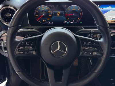 Mercedes-Benz Classe A Automatic Sport Blu/Azzurro usata Pomezia