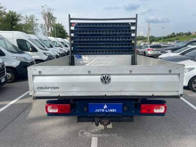 Volkswagen Crafter 35 2.0 TDI 140cv L3 d.cab. cassonato Blu/Azzurro usata Sarego