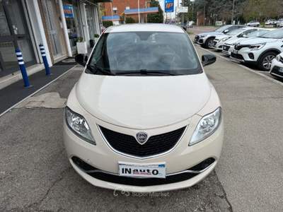 Lancia Ypsilon 1.2 69 CV 5 porte GPL Ecochic Gold Beige usata San Lazzaro di Savena