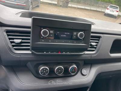 Renault Trafic T27 2.0 dCi 110CV PC-TN Furgone Start Bianco usata Gozzano