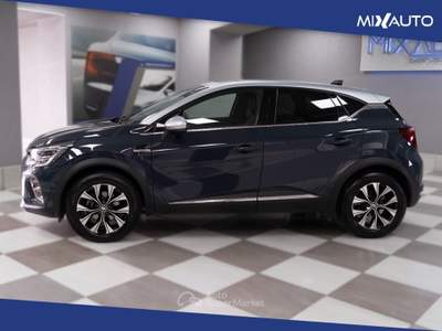 Renault Captur 1.6 E-Tech Full Hybrid Techno 145CV Auto Grigio usata Latina