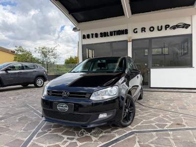 Volkswagen Polo 5p  Total Black Ok neopatentati Nero usata Pistoia