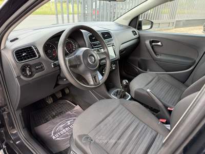 Volkswagen Polo 5p  Total Black Ok neopatentati Nero usata Pistoia