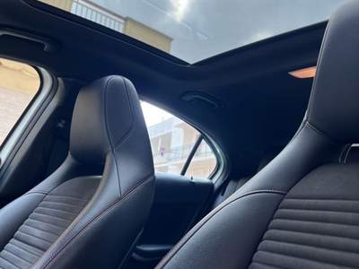 Mercedes-Benz Classe A Dark night Bianco usata Noicattaro