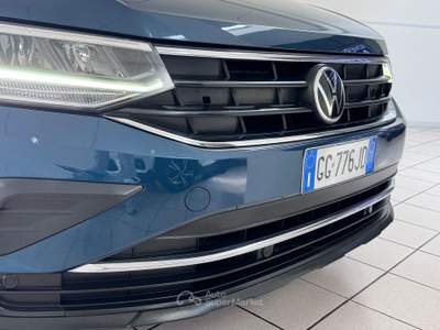 Volkswagen Tiguan 131cv Life BENZINA Blu/Azzurro usata Pollenza