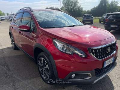 Peugeot 2008 1° serie PureTech 82 5 porte Allure Rosso usata Scandiano