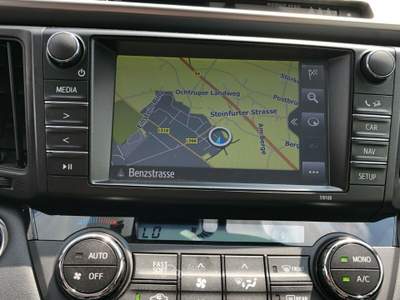 Toyota RAV4 2017 Toyota RAV4 2.5I Hybrid Dynamic Comfort LED Bianco usata Brescia