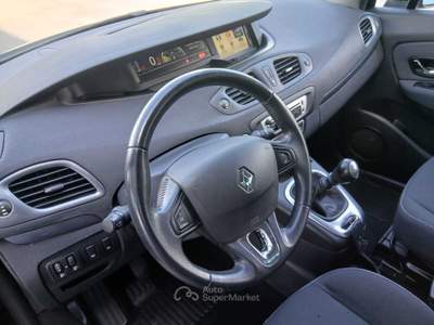 Renault Scénic Renault Scenic 1.5 dCi 110cv Limited anno 2015 Nero usata SAN MARTINO VALLE CAUDINA