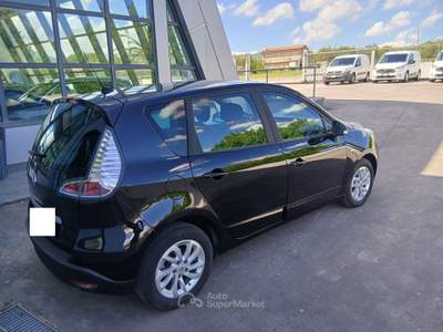 Renault Scénic Renault Scenic 1.5 dCi 110cv Limited anno 2015 Nero usata SAN MARTINO VALLE CAUDINA