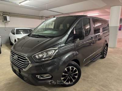 Ford Tourneo Custom 320 2.0 EcoBlue 130CV MHEV PL Titanium Giallo usata Bergamo