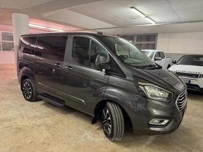 Ford Tourneo Custom 320 2.0 EcoBlue 130CV MHEV PL Titanium Giallo usata Bergamo