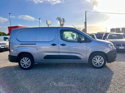 Citroen Berlingo FURGONE - XL CLUB 1.5 DIESEL 130CV - FULL OPTION Grigio usata Latina