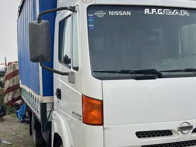 Nissan Atleon nissan Bianco usata Casoria