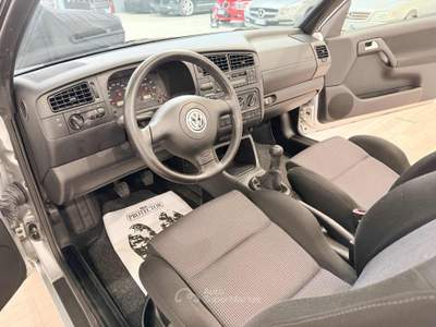Volkswagen Golf 2.0 Highline 57.000KM Argento usata Fontanellato