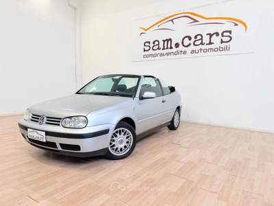 Volkswagen Golf 2.0 Highline 57.000KM Argento usata Fontanellato