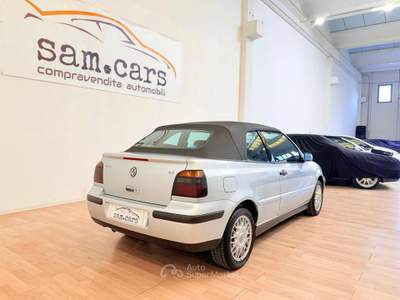 Volkswagen Golf 2.0 Highline 57.000KM Argento usata Fontanellato