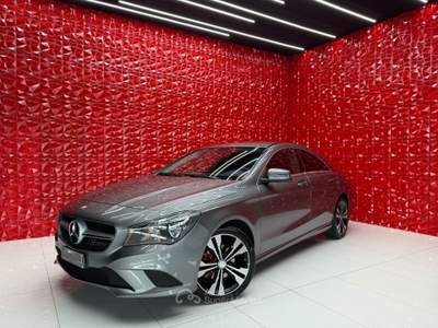 Mercedes-Benz CLA CDI Executive berlina 136CV Grigio usata Agliana