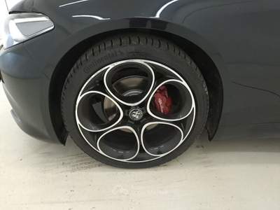 Alfa Romeo Giulia Miglior prezzo garantito e consegna in pochi giorni Nero usata Reggio nell'Emilia
