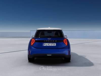 MINI Clubman Cooper SE Favoured Pacchetto M Blu/Azzurro usata Modena