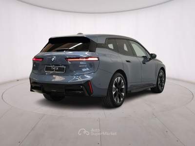 BMW iX iX xDrive45 MSport Pro Grigio usata Modena