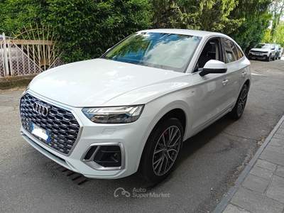 Audi Q5 Sportback 40 2.0 tdi mhev 12V S line quattro s-tronic Bianco usata Canelli