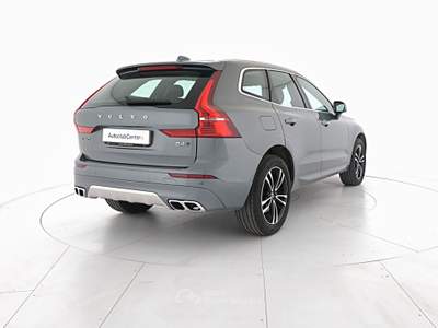 Volvo XC60 XC60 2.0 b4 Momentum Pro awd Grigio usata Modena