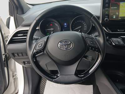 Toyota C-HR 1.8h Business e-cvt Bianco usata San Zenone degli Ezzelini