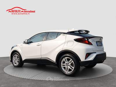 Toyota C-HR 1.8h Business e-cvt Bianco usata San Zenone degli Ezzelini