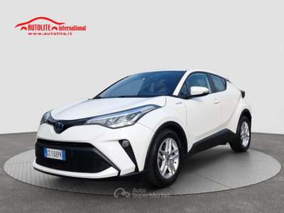 Toyota C-HR 1.8h Business e-cvt Bianco usata San Zenone degli Ezzelini
