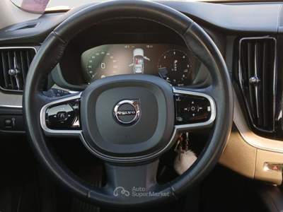 Volvo XC60 D4 AWD Geartronic Inscription Nero usata San Zenone degli Ezzelini