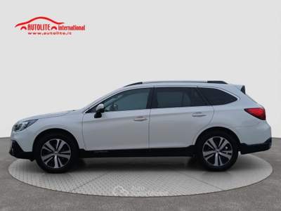 Subaru Outback 2.5i Lineartronic Premium 4WD GPL Bianco usata San Zenone degli Ezzelini