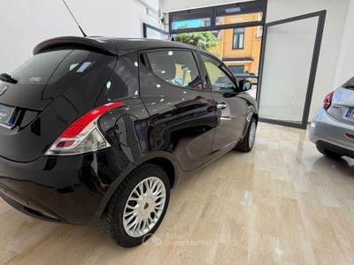 Lancia Ypsilon UNICO PROPRIETARIO Nero usata Pomigliano d'Arco