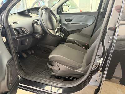 Lancia Ypsilon UNICO PROPRIETARIO Nero usata Pomigliano d'Arco