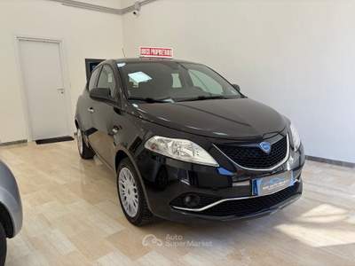 Lancia Ypsilon UNICO PROPRIETARIO Nero usata Pomigliano d'Arco