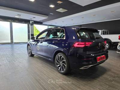 Volkswagen Golf Style PHEV 1.5 150CV Blu/Azzurro usata Ferrara