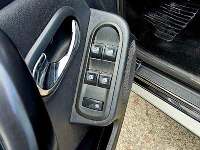 Dacia Duster CHILOMETRI CERTIFICATI CARFAX Nero usata Modugno