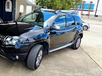 Dacia Duster CHILOMETRI CERTIFICATI CARFAX Nero usata Modugno