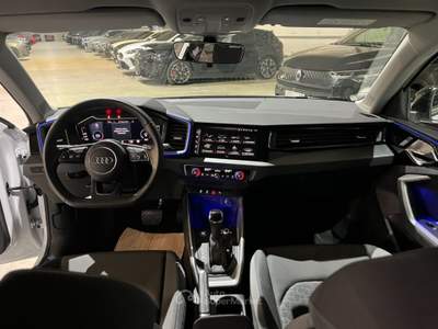 Audi A1 SPB 30TFSI Stronic S line Identity Black "18 Sline Bianco usata Savigliano