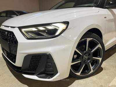Audi A1 SPB 30TFSI Stronic S line Identity Black "18 Sline Bianco usata Savigliano