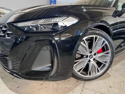 Audi A5 Avant TDI204cv mHEV+Stronic S Line "19 Sline/Black Nero usata Savigliano