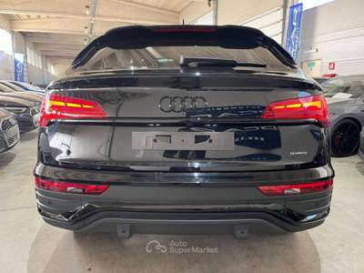 Audi Q5 SPB Sportback 40 TDI quattro S line Identity Black Nero usata Savigliano