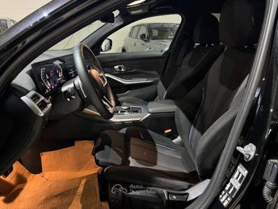 BMW Serie 3 320d dA 48V xDrive Touring "19 Msport Pro Black/Head-Di Nero usata Savigliano