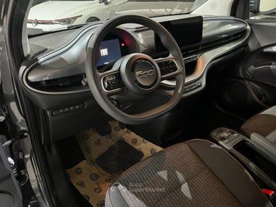 Fiat 500 Berlina 42 kWh Icon Navi/Telecam+Park/Sedili risca Grigio usata Savigliano