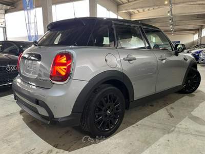 MINI Cooper 1.5 Cooper 136cv AUTOM. 5 porte /FULL LED/CAR PLAY Grigio usata Savigliano
