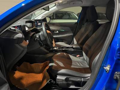 Peugeot 208 motore elettrico 136 CV 5 porte Allure KM CERTIFIC Blu/Azzurro usata Savigliano